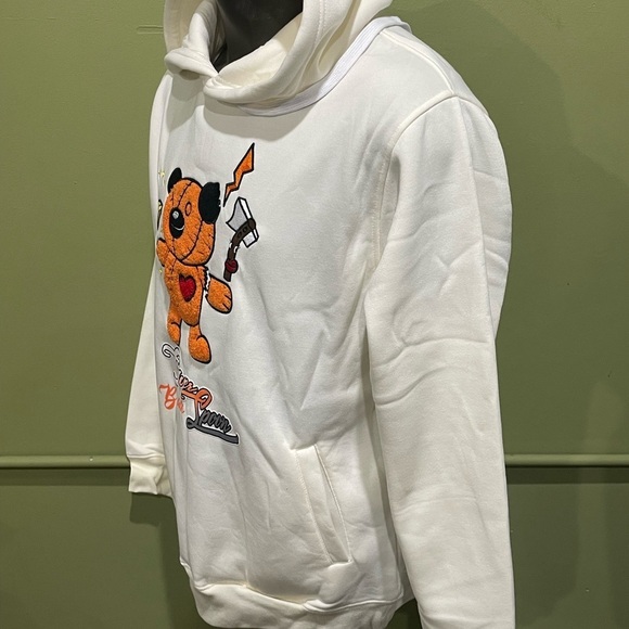 Bleecker&Mercer Hoodie cream pullover with Bear Graphic - Picture 2 of 4